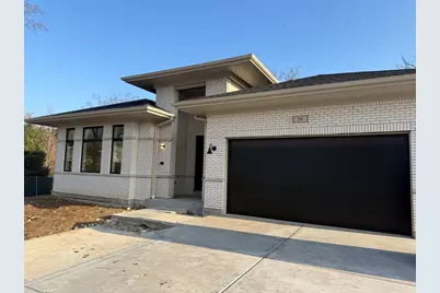 19 Heritage Drive, Highland Park, IL 60035 - Photo 1