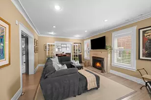 723 Lincoln St, Evanston, IL 60201 - Photo 6