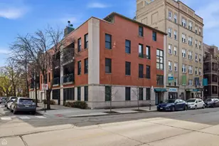 835 W Diversey Pkwy, Chicago, IL 60614 - Photo 1