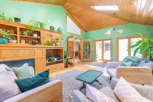 1430 Sylvan Ct, Freeport, IL 61032 - Photo 10