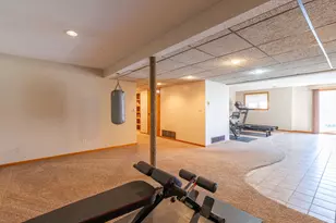 1430 Sylvan Ct, Freeport, IL 61032 - Photo 32