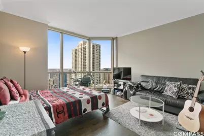 21 E Huron Street #3301, Chicago, IL 60611 - Photo 6