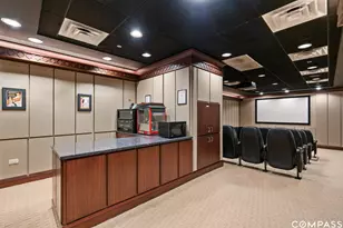 21 E Huron St, Chicago, IL 60611 - Photo 8