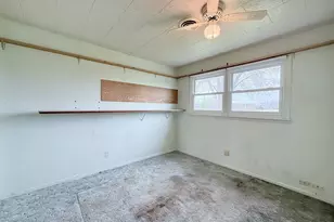 34W836 N James Dr, Saint Charles, IL 60174 - Photo 10