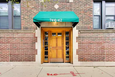 742 W Wrightwood Avenue #3, Chicago, IL 60614 - Photo 2