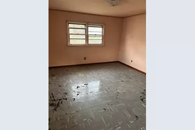 1010 Helen Avenue, Joliet, IL 60433 - Photo 4