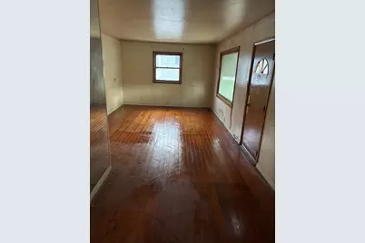 1010 Helen Avenue, Joliet, IL 60433 - Photo 2