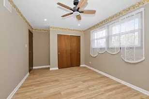 18031 65th Ave, Tinley Park, IL 60477 - Photo 16