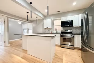 5307 N Central Ave, Chicago, IL 60630 - Photo 2