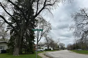 15722 Woodlawn E Ave, South Holland, IL 60473 - Photo 6
