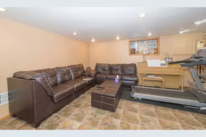 3916 N Pontiac Avenue, Chicago, IL 60634 - Photo 26