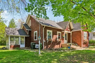 3908 W Kane Ave, McHenry, IL 60050 - Photo 2