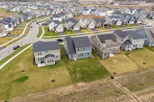 1017 Kessler Dr, Mundelein, IL 60060 - Photo 38