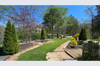 305 Campers Lane, Creal Springs, IL 62922 - Photo 28