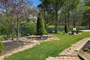 305 Campers Ln, Creal Springs, IL 62922 - Photo 10