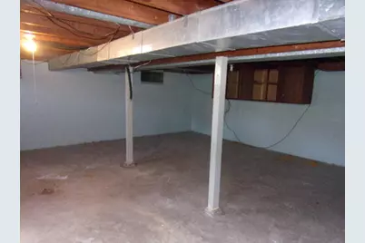 130 W Murphy Street, Pontiac, IL 61764 - Photo 12