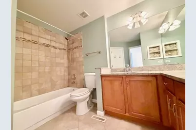 627 Cobblestone Court, Elgin, IL 60120 - Photo 12