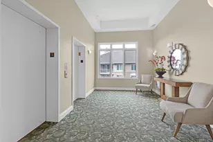 [Address not provided], Park Ridge, IL 60068 - Photo 18