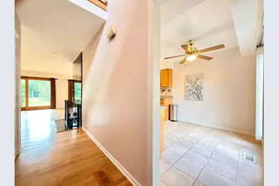 1846 Mission Hills Lane, Northbrook, IL 60062 - Photo 4