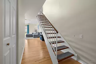 1915 Ozark Pkwy, Algonquin, IL 60102 - Photo 4