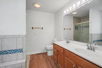 505 E Tomaras Avenue, Savoy, IL 61874 - Photo 8