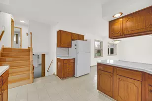 10916 Kingston St, Westchester, IL 60154 - Photo 12