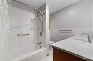 21W301 Par Ln, Itasca, IL 60143 - Photo 20