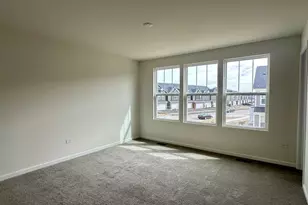 2320 Horseshoe Circles, Naperville, IL 60564 - Photo 10