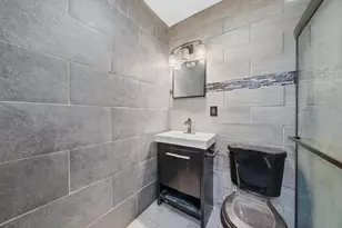 7854 S South Shore Dr, Chicago, IL 60649 - Photo 10