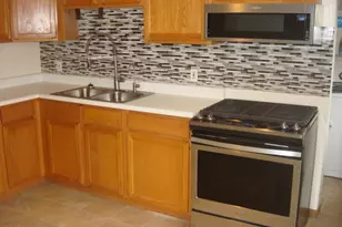 601 N Catlin St, Ottawa, IL 61350 - Photo 8