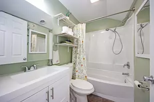 316 Lily Ln, Lakemoor, IL 60051 - Photo 18