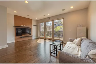 3839 N Ashland Avenue #2, Chicago, IL 60613 - Photo 4