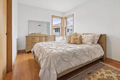 6034 N Keating Avenue, Chicago, IL 60646 - Photo 8