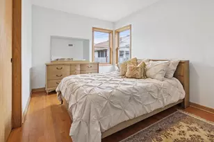 6034 N Keating Ave, Chicago, IL 60646 - Photo 8