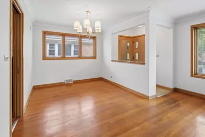 6034 N Keating Avenue, Chicago, IL 60646 - Photo 4