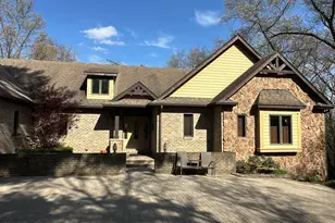 15214 Shamrock Ln, Woodstock, IL 60098 - Photo 2