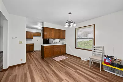 6206 Telegraph Road, Davenport, IA 52804 - Photo 16