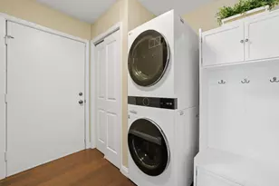 1335 Leverenz Rd, Naperville, IL 60564 - Photo 16