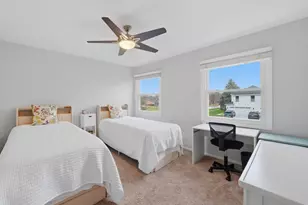 1335 Leverenz Rd, Naperville, IL 60564 - Photo 18