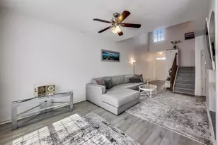 474 S Jade Ln, Round Lake, IL 60073 - Photo 6