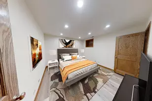 3759 N Lakewood Ave, Chicago, IL 60613 - Photo 8