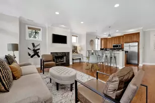 4543 N Malden St, Chicago, IL 60640 - Photo 2