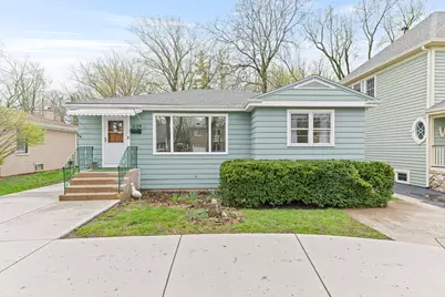 1129 Osterman Avenue, Deerfield, IL 60015 - Photo 1