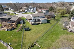 9733 S Cambridge Ct, Palos Hills, IL 60465 - Photo 30