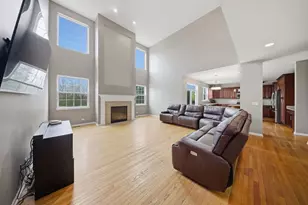 2533 Lyman Loop, Yorkville, IL 60560 - Photo 8