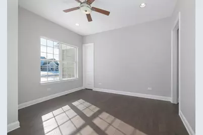 1030 Hilldale Drive, Saint Charles, IL 60175 - Photo 16