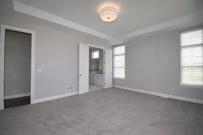 1030 Hilldale Drive, Saint Charles, IL 60175 - Photo 12