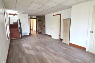 117 Woodland Dr, Round Lake Beach, IL 60073 - Photo 8