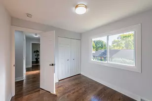 380 Ventura Club Dr, Roselle, IL 60172 - Photo 22