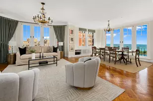 421 W Melrose St, Chicago, IL 60657 - Photo 2